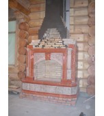 Монтаж изразцового камина с шамотными деталями.