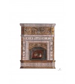 Изразцовый камин с чугунной топкой и рельефным панно