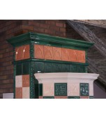 Изразцовый камин со сферической топкой.