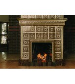Камин с орнаментальными цветными изразцами