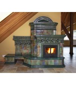 Изразцовый камин с поливами.