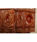 Изразцовый камин с эркером.