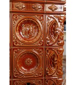 Изразцовый камин с эркером.