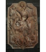 Антикварный изразцовый камин.