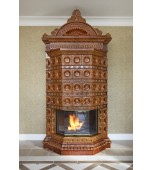 Изразцовый камин с эркером и короной.