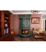 Изразцовый камин с овальным эркером.