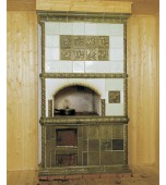 Изразцовая печь-камин.