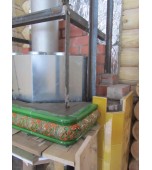 Монтаж изразцового камина с кронштейнами.