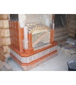 Монтаж изразцового камина с шамотными деталями.