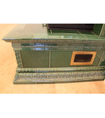 Изразцовый камин с топкой с трёхсторонним обзором.                                         