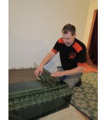 Монтаж изразцового камина с двусторонней топкой.