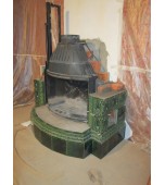 Монтаж изразцового камина с овальным эркером