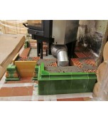 Монтаж изразцового камина с кронштейнами.