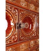 Изразцовый камин с эркером.