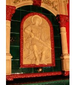Изразцовый камин с панно «Георгий Победоносец»