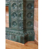 Изразцовый камин с классической компоновкой.