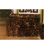 Камин с орнаментальными цветными изразцами