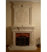 Изразцовый камин с панно «Диана-охотница»