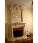 Изразцовый камин с панно «Диана-охотница»