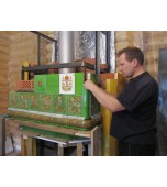 Монтаж изразцового камина с кронштейнами.